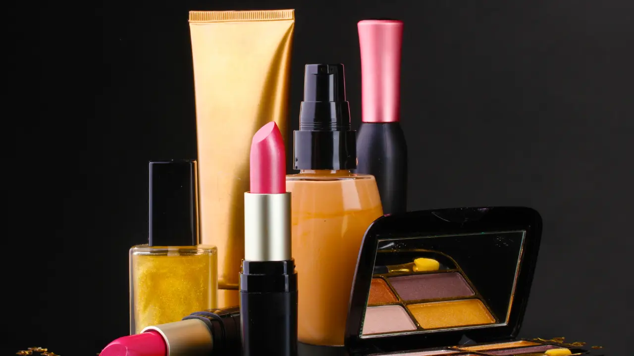 Elevate Your Beauty Routine: Must-Have Cosmetic Products for a Radiant Look