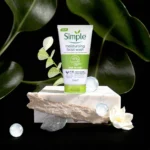 Simple Moisturizing Facial Wash 150ml